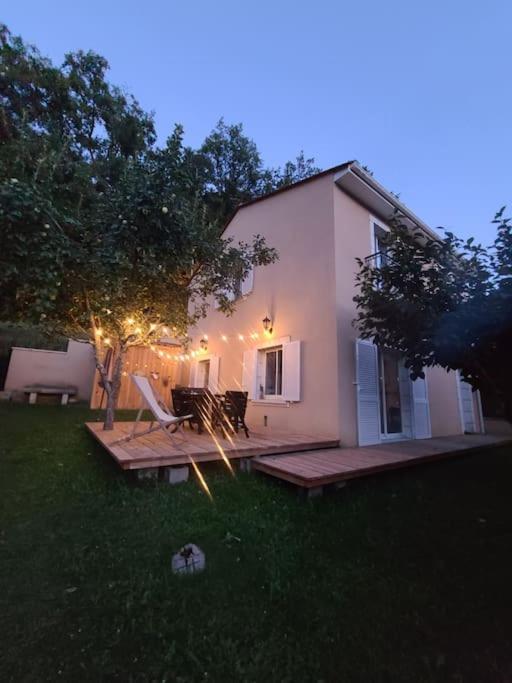 Villa L'Entre-Deux Périgueux Exterior foto
