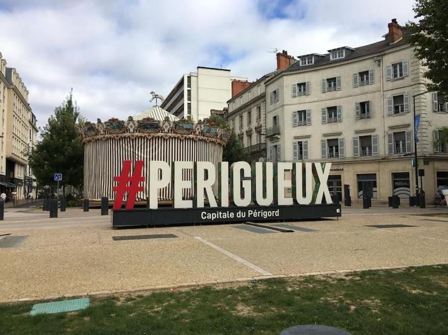 Villa L'Entre-Deux Périgueux Exterior foto